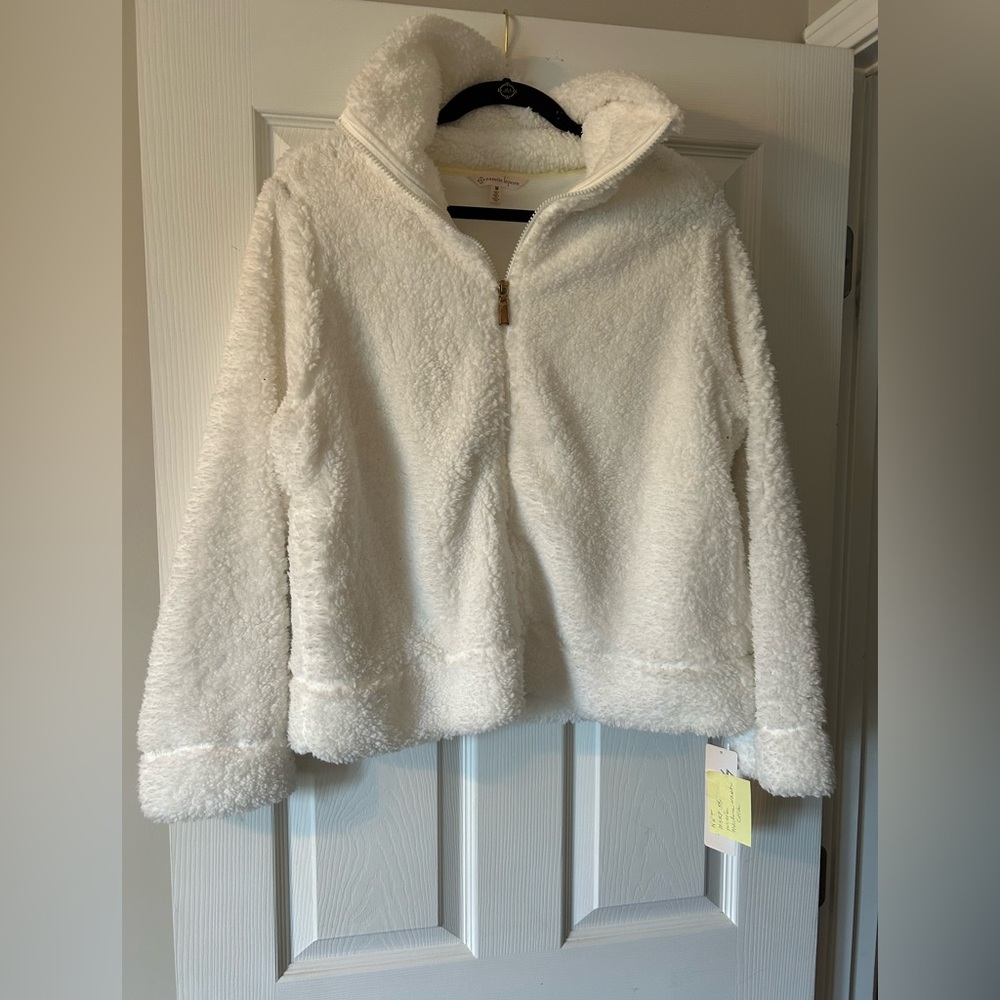 White three-quarter zip fleece